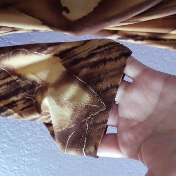 Umgee  Brown Dress - Picture 5 of 12